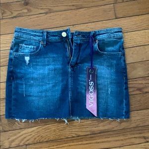 SALE!!!!  Priced to sell NWT Vigoss Denim Mini Skirt See Measurements 28 Waist